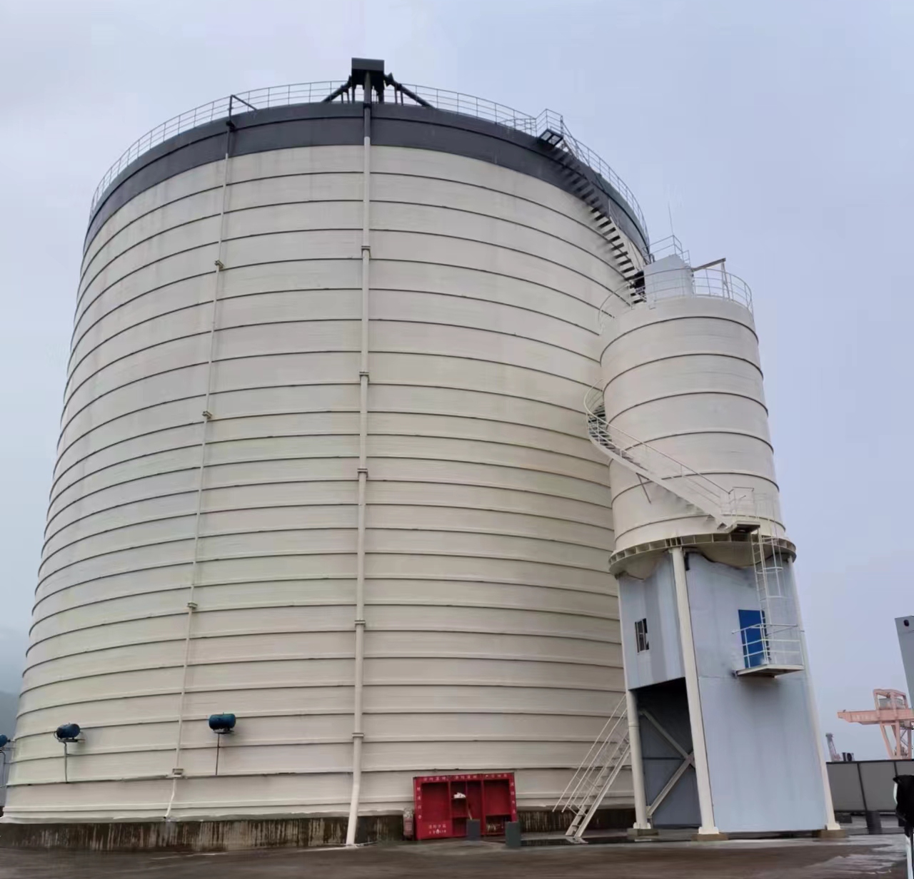 临湘10万吨水泥钢板库